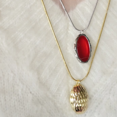 Lucky Scales Red Agate Necklace
