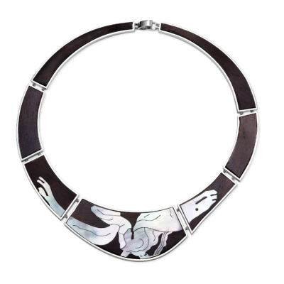 Mulan Round Fan Mother-of-Pearl Choker